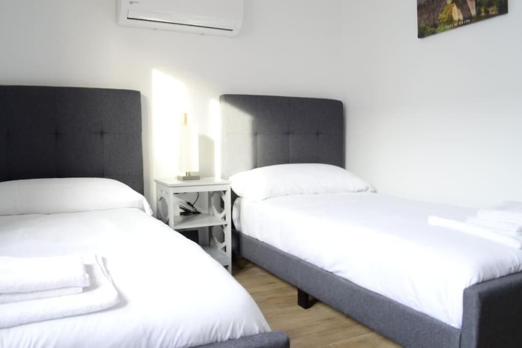 Casa En Alquiler Vacacional En Alcalá de Henares Zewnętrze zdjęcie
